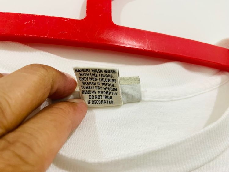 เสื้อยืด BANANA REPUBLIC กระเป๋าซ้าย Made in USA 🇺🇸 รุ่นเก่า แท้ 💯 size L ขนาดอก 22 ยาว 28 นิ้ว สภาพดีใหม่มาก ดีเทลสวย เนื้อผ้านิ่มมาก รูปที่ 5