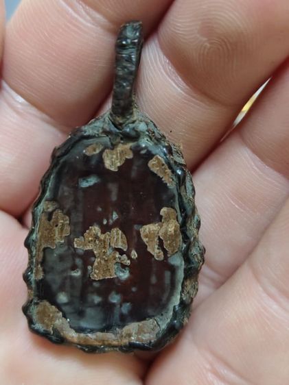 พระซุ้มกอกรุลังทุ่งเศรษฐีลงรักถักเชือกปิดทอง รูปที่ 2