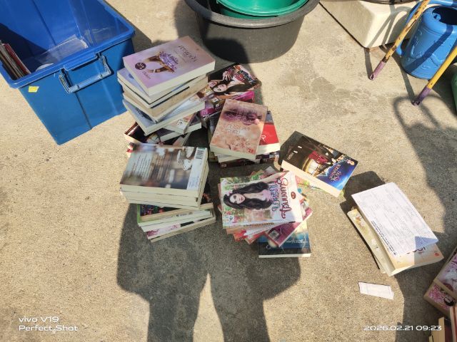 นิยายมือสองแบบเหมายกเซ็ต ขายแยกเล่ม เหมายกกอง รูปที่ 5