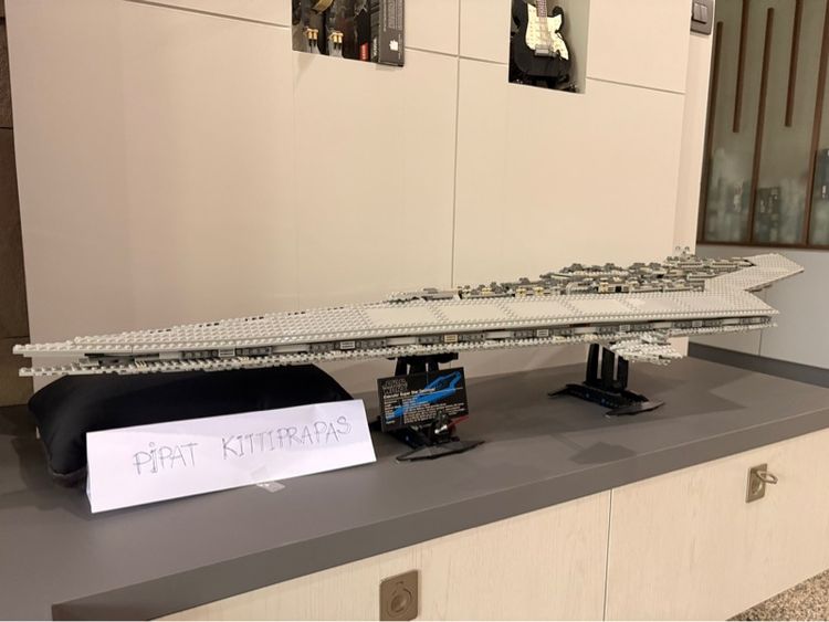 lego 10221 มือสอง รูปที่ 2