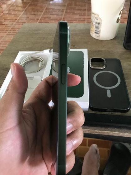 iPhone 13  รูปที่ 6