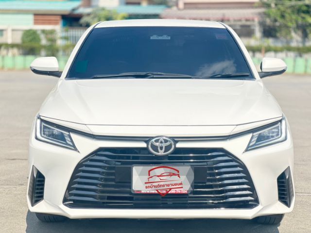 Toyota Yaris ATIV 2024 1.2 Smart Sedan เบนซิน ไม่ติดแก๊ส เกียร์อัตโนมัติ ขาว รูปที่ 2