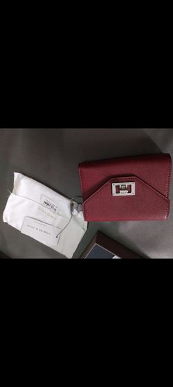 ขายกระเป๋าCharles keith สตางค์สีแดง3พับ รูปที่ 5