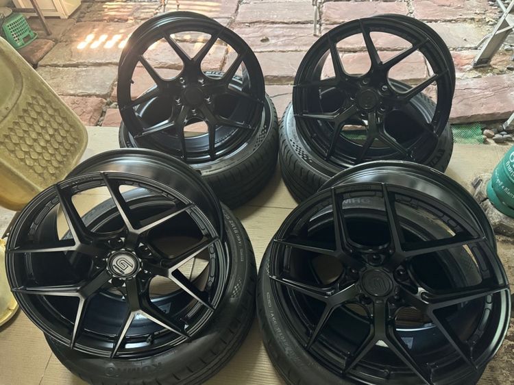 ล้อ G Forged GF01 18x8.5 สีดำา