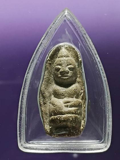 พระถ้ำเสือ กรุวัดเขาถ้ำเสือ อู่ทอง กรุเก่า จ.สุพรรณบุรี พิมพ์หน้าตุ๊กตา สภาพสวยมาก ผิวดินนวลเดิมๆจากกรุ ไม่ผ่านการเช็ดล้าง สวยเเชมป์เลยครับ รูปที่ 4