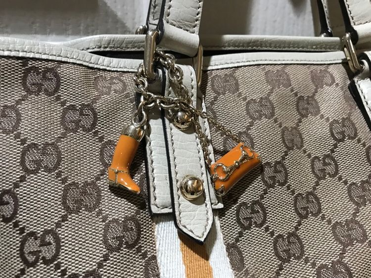 ลดราคา Gucci ของแท้ สภาพดีมาก ใช้น้อยมาก รูปที่ 4