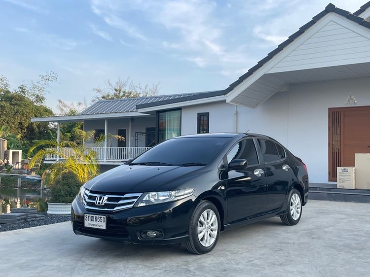 Honda City 2013 1.5 V i-VTEC Sedan เบนซิน ไม่ติดแก๊ส เกียร์อัตโนมัติ ดำ