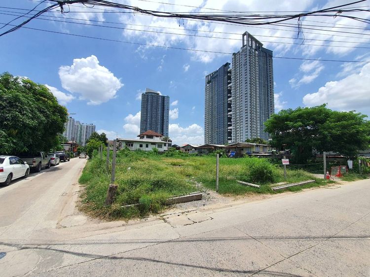 ที่ดินว่างเปล่าแปลงมุม 342 ตรว. ใจกลางชุมชนซอยกรุงเทพนนท์ 13 (ซอยทับทิม)