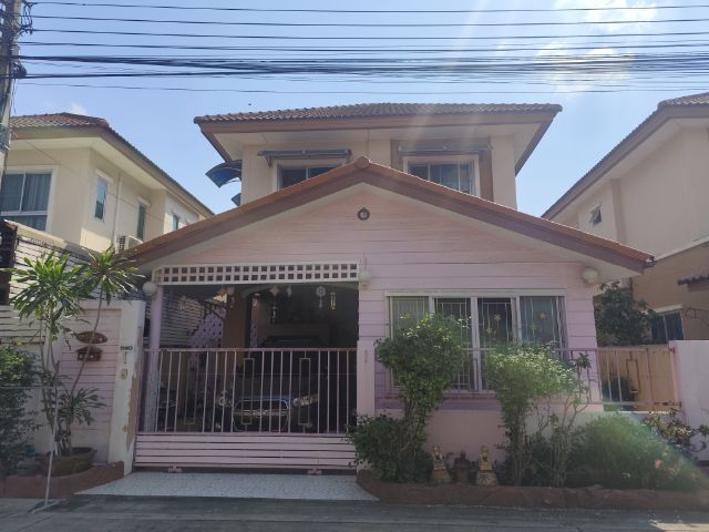 บ้านแฝด,บ้านเดี่ยว  ม.ปัญฐิญา แพรกษา