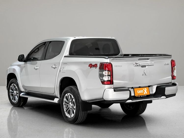 Mitsubishi Triton 2020 All New Double Cab 2.4 GLS 4WD Pickup ดีเซล ไม่ติดแก๊ส เกียร์ธรรมดา บรอนซ์เงิน รูปที่ 4