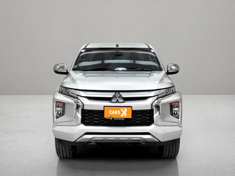Mitsubishi Triton 2020 All New Double Cab 2.4 GLS 4WD Pickup ดีเซล ไม่ติดแก๊ส เกียร์ธรรมดา บรอนซ์เงิน รูปที่ 2