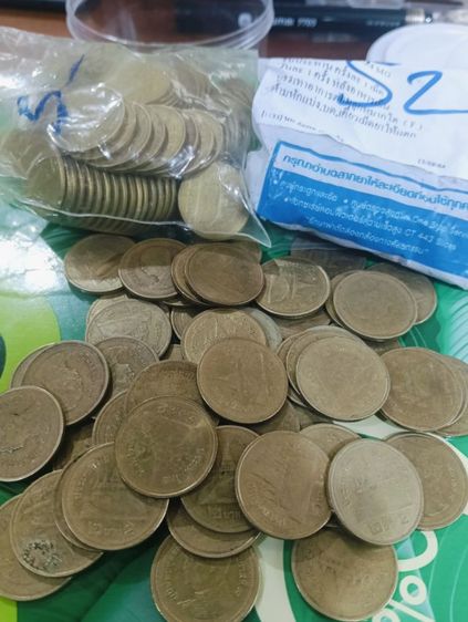 เหรียญ2บาท สีทอง ปี 2552 จำนวน 100 เหรียญ รูปที่ 2