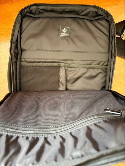 TOMTOC กระเป๋าใส่ tablet และ notebook ไม่เกินขนาด 16 นิ้ว สภาพยังใหม่กริบ รูปที่ 2