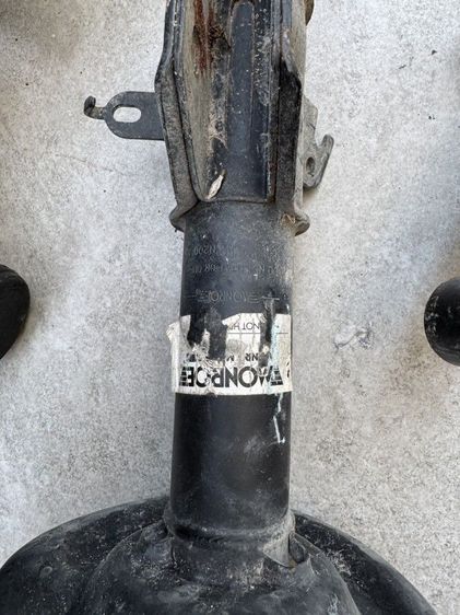 โช๊คอัพหน้า-หลัง 
แบรนด์ Monroe Metricplus ใส่ XV รูปที่ 9