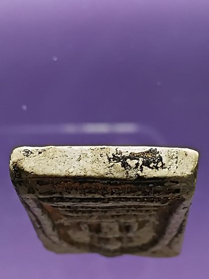 พระสมเด็จวัดระฆัง รุ่นแรก สภาพสวยมาก มีลงรักทองเก่ามาแต่เดิม พระสมบูรณ์มาก ไม่หักไม่ซ่อม สวยเก่าน่าใช้มาก รูปที่ 6