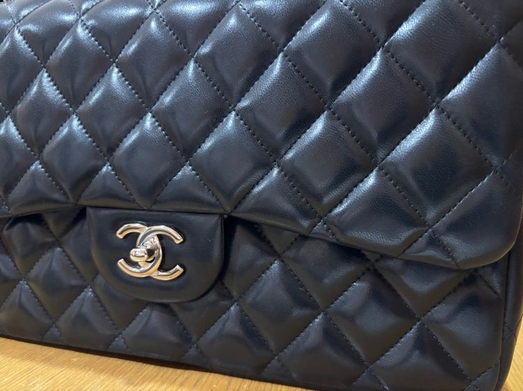 Chanel กระเป๋าสะพาย classic รูปที่ 4