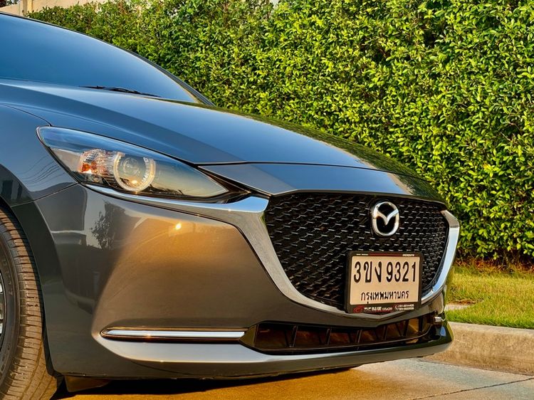 Mazda Mazda 2 2022 1.3 Skyactiv-G S Leather Sedan Sedan เบนซิน ไม่ติดแก๊ส เกียร์อัตโนมัติ เทา รูปที่ 4