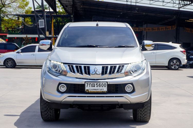 Mitsubishi Triton 2017 All New Double Cab 2.4 GLS Plus Pickup ดีเซล ไม่ติดแก๊ส เกียร์ธรรมดา เทา รูปที่ 2