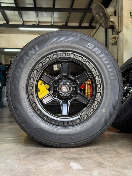 ใหม่ยกชุด ขอบ17” 6รู139.7 กว้าง9” ET0 ยาง 245 70 R17 Otani SA1000 ปี25 รูปที่ 3