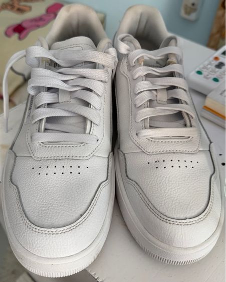 รองเท้าผ้าใบ Puma รูปที่ 2
