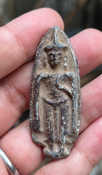 พระร่วงยืน