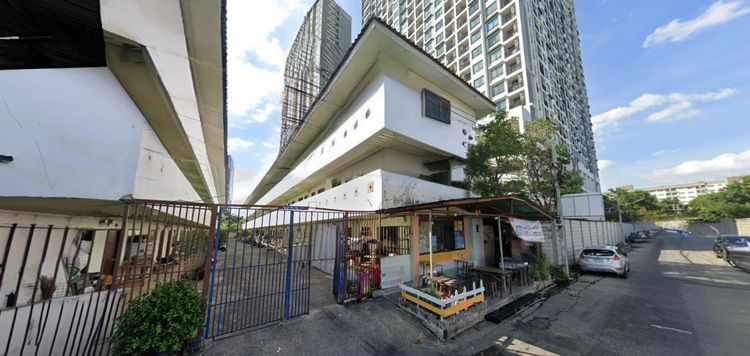 ตกแต่งครบ สร้างเสร็จก่อน 2010 นักลงทุนห้ามพลาด ที่ดินผืนใหญ่ 918 ตร.ว. อพาร์ตเมนต์ผู้เช่าแน่น Serene apartment ( ซีรีน อพาร์ตเมนต์ ) อ่อนนุช ซอย ขวัญจันทร์ 2 รูปที่ 2