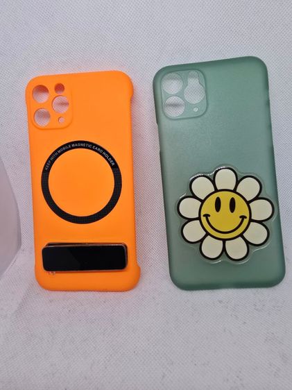 เคสมือถือ iPhone 11 (มือสอง)  ใช้งานแล้ว ตามสภาพ ไม่มีผลกับการใช้งาน ใส่เล่นขำๆ (ขายเป็นแพ็ค)2 อัน 100 บ. (รวมส่ง ลทบ ไปรษณีย์)
