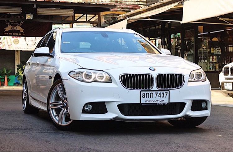 BMW Series 5 2012 520d Sedan ดีเซล เกียร์อัตโนมัติ ขาว
