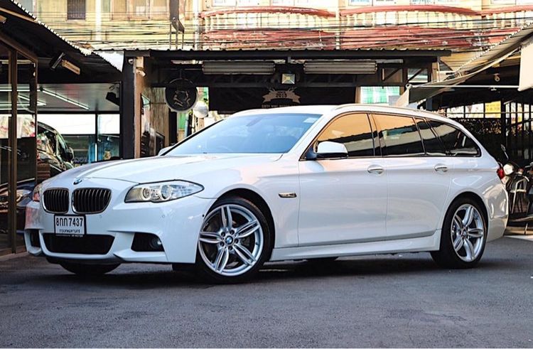 BMW Series 5 2012 520d Sedan ดีเซล เกียร์อัตโนมัติ ขาว รูปที่ 3