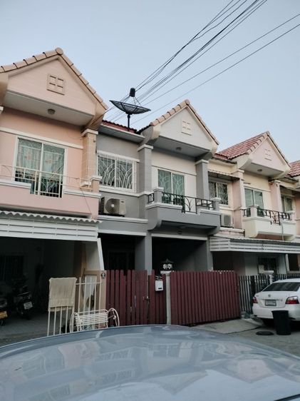 ขายทาวเฮ้าส์ รูปที่ 4
