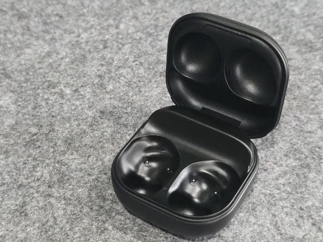 Samsung Galaxy Buds Pro สภาพดี ใส่เคสตลอด ไม่เคยงอแง รูปที่ 3