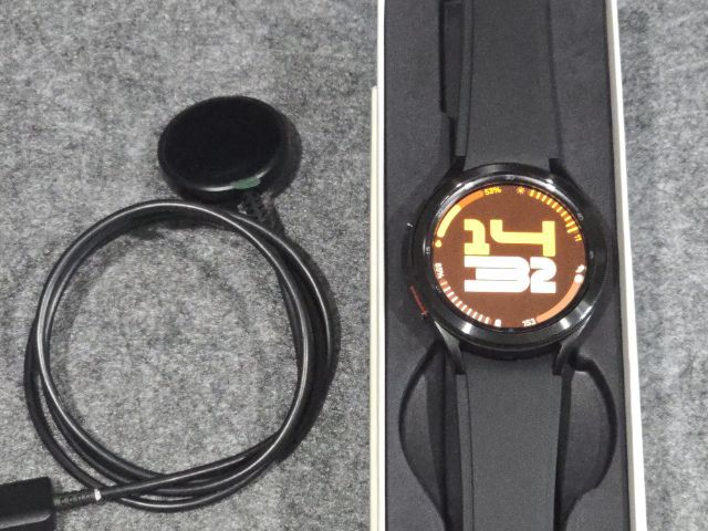 Samsung Galaxy Watch 4 Classic สภาพดี ไม่เคยงอแง รูปที่ 3