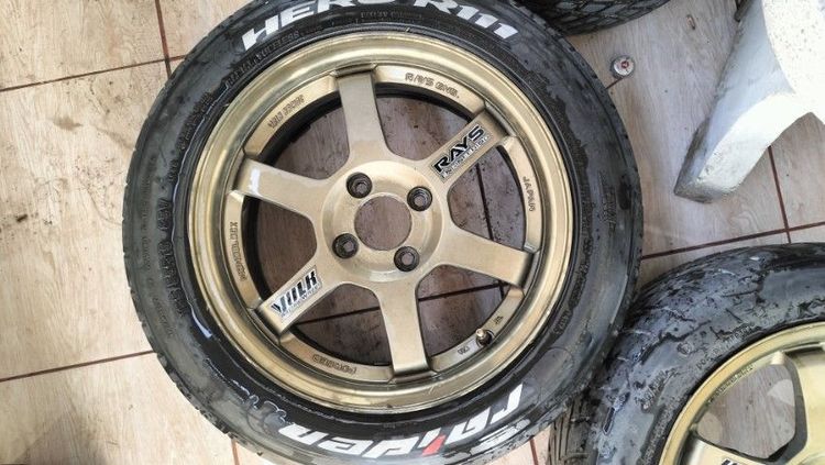 ขายล้อแม็กขอบ15รถเก๋ง4000บาทเเอดมาสอถามได้id 121628aee รูปที่ 6