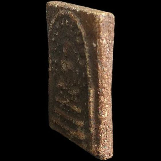 สมเด็จฝังพลอย. รูปที่ 3