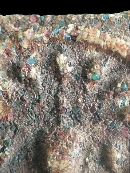 สมเด็จฝังพลอย. รูปที่ 5