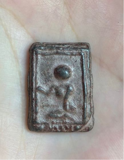 แม่นางกวักหลวงพ่อมุ่ย