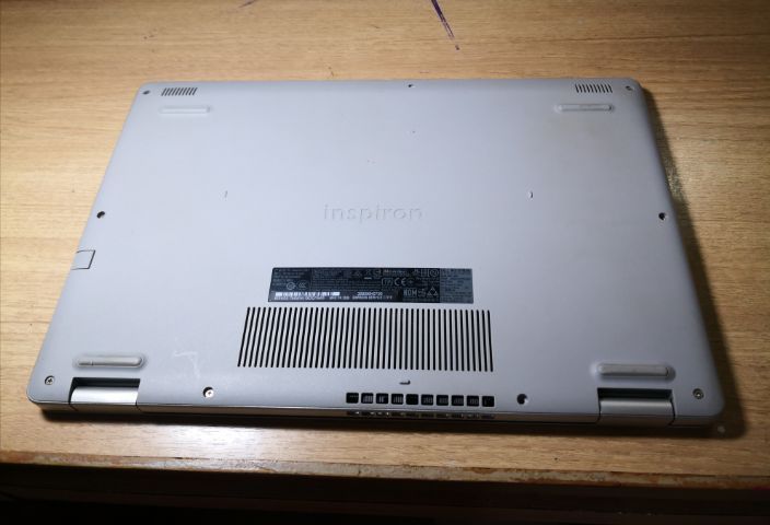 Dell Inspiron 5593 Intel Core i7 ,Nvidia GeForce MX250 4GB ,Ram 16 GB ,จอ FHD 15.6" ,M.2  512 Gb ,Windows 11 PRO แท้ รูปที่ 9