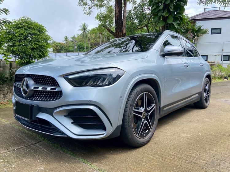 Mercedes-Benz GLA-Class 2024 GLA200 Utility-car เบนซิน ไม่ติดแก๊ส เกียร์อัตโนมัติ เงิน รูปที่ 2