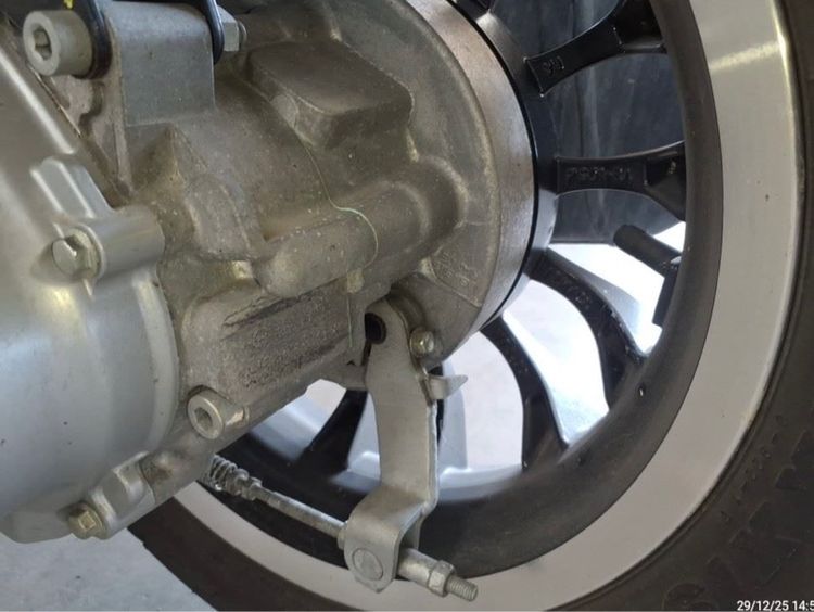 ปี 2024Vespa spint125iไมล์น้อย2พันโล รูปที่ 9