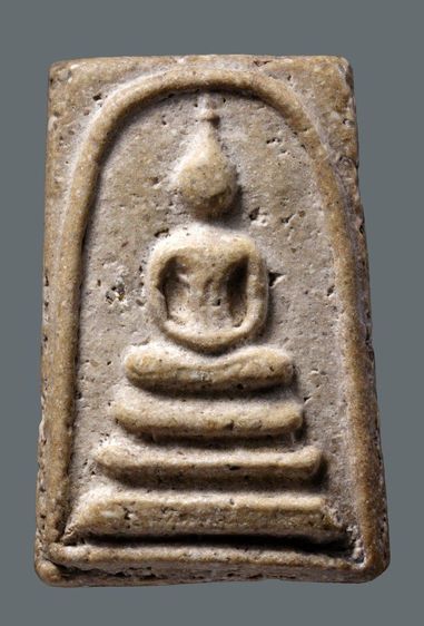 พระให้เช่า