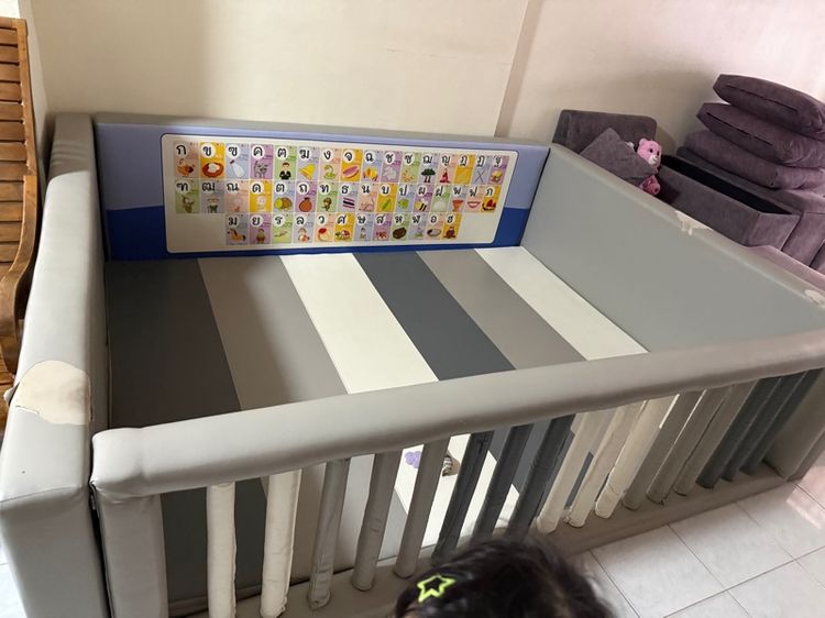 ของใช้สำหรับแม่ลูกอ่อน คอกกั้นเด็ก