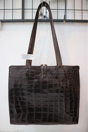 กระเป๋าหนังจระเข้แท้ Made in Italy แบรนด์ Mauro Governa 8,500 บาท รูปที่ 5