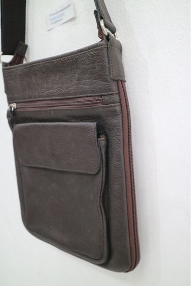 กระเป๋าสะพายหนังเเท้ผู้ชาย Naviglio Grande made in italy 850 บาท รูปที่ 6