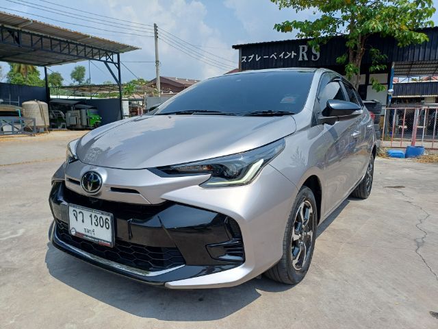Toyota Yaris 2024 1.2 Premium S Sedan เบนซิน ไม่ติดแก๊ส เกียร์อัตโนมัติ เทา รูปที่ 3