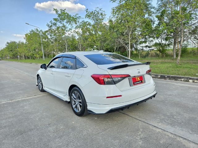 Honda Civic 2023 1.5 Turbo เบนซิน เกียร์อัตโนมัติ ขาว รูปที่ 3