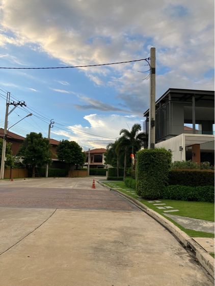 อื่นๆ มีบางส่วน 2024 ใช่ บ้านเดียว 2 ชั้น รูปที่ 4