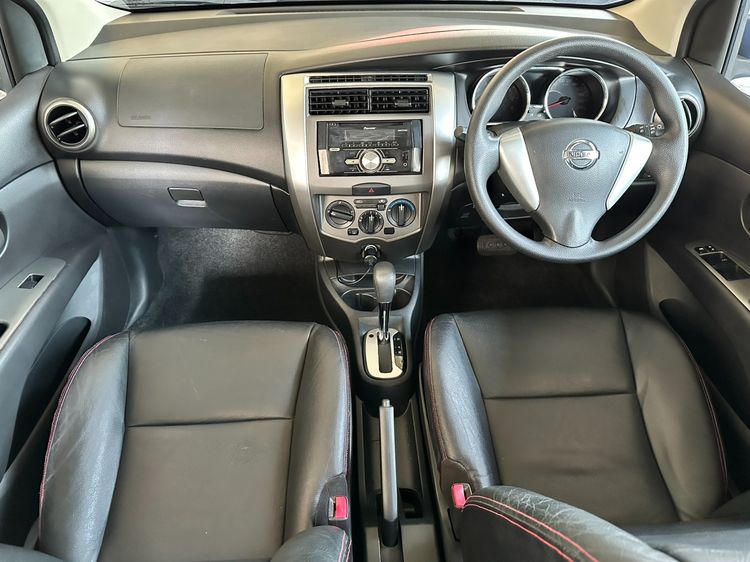 Nissan Livina 2014 1.6 E Utility-car เบนซิน ไม่ติดแก๊ส เกียร์อัตโนมัติ ขาว รูปที่ 3