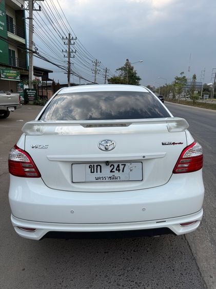 Toyota Vios 2012 1.5 TRD Sedan เบนซิน ไม่ติดแก๊ส เกียร์อัตโนมัติ ขาว รูปที่ 2