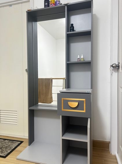 โต๊ะกระจก โต๊ะเครื่องแป้งสวยๆ