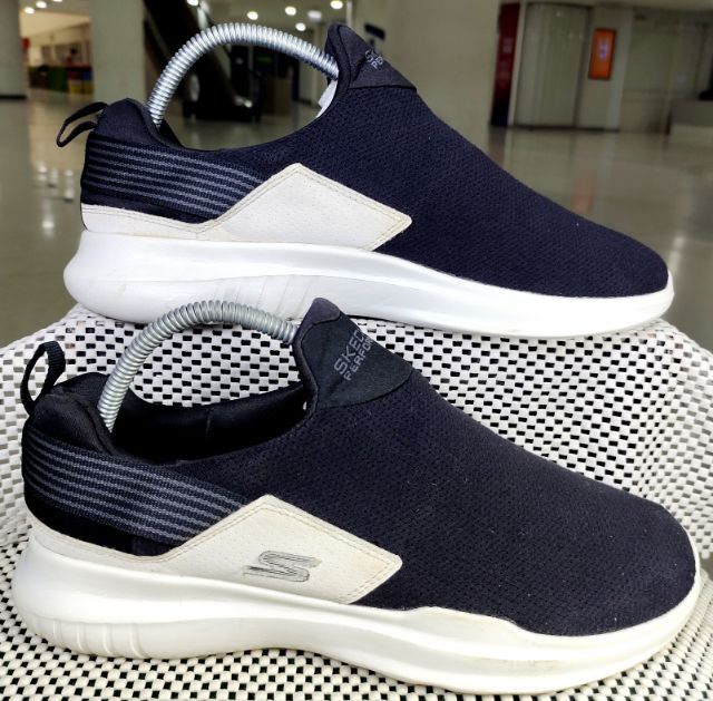 รองเท้า💥SKECHERS💥ของแท้‼️สวยๆ เดิมๆ พื้นนิ่ม เบา สภาพดี💥ไซร์ 41 รูปที่ 10